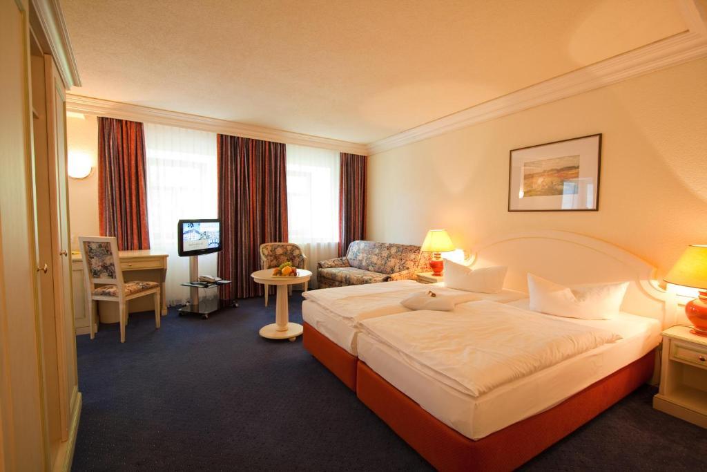Hotel Weisses Ross Marienberg Δωμάτιο φωτογραφία
